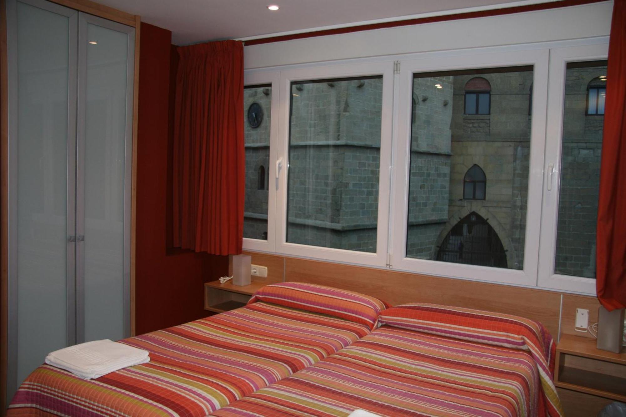 Ekia Pentsioa Otel Zarautz Dış mekan fotoğraf