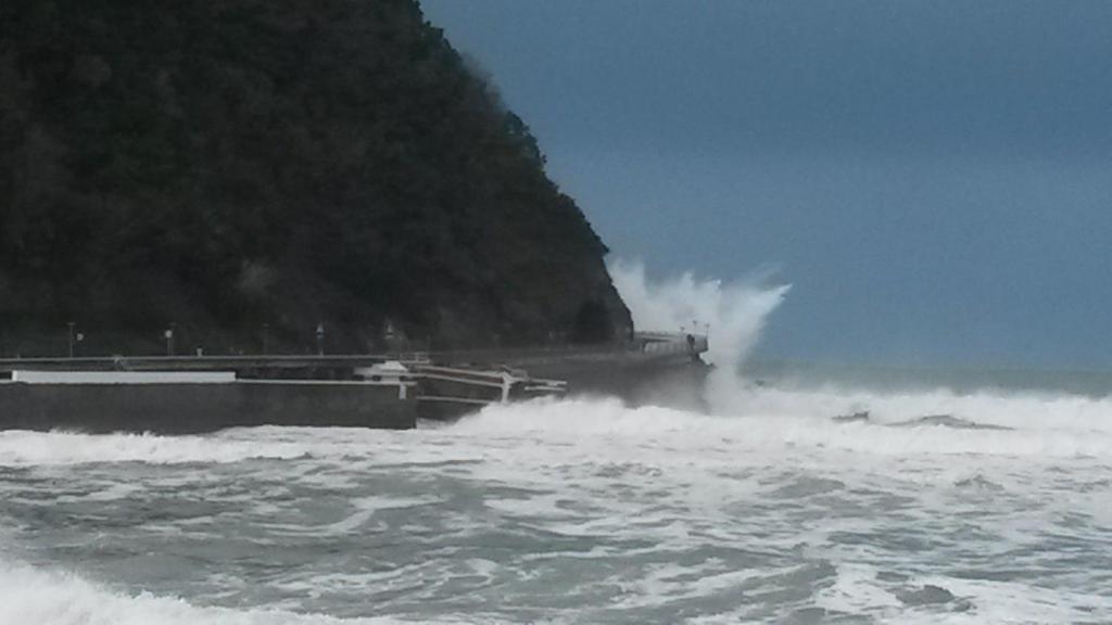 Ekia Pentsioa Otel Zarautz Oda fotoğraf