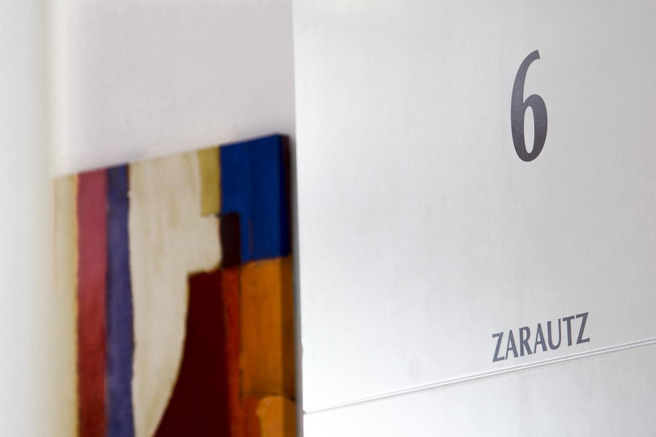 Ekia Pentsioa Otel Zarautz Dış mekan fotoğraf